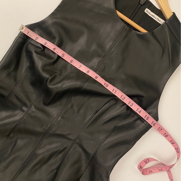 Abercrombie & Fitch || Faux Leather Mini Dress Black SP Small Petite NWT - Picture 5 of 8
